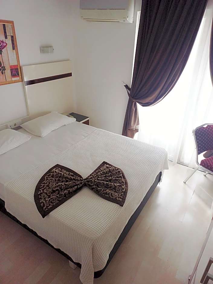 Photo 1 of 27 of Standard 1 Double Bed or 2 Beds