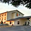 Super 8 by Wyndham Dillon