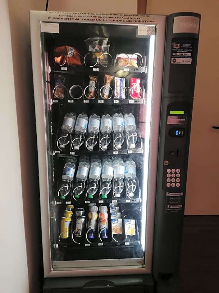Giappone Inn Parking Hotel