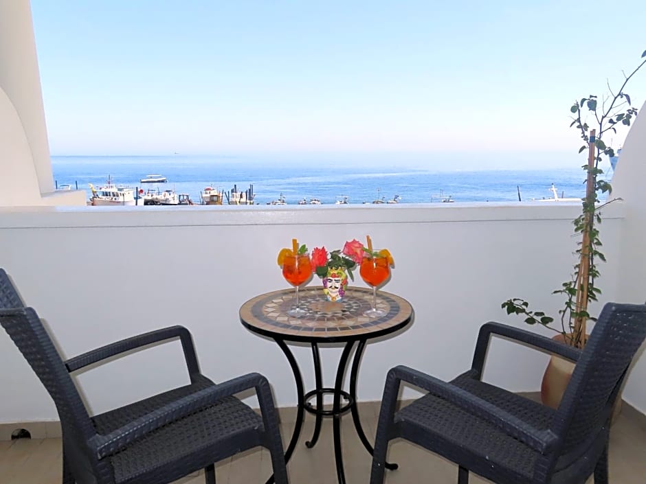 Hotel Ossidiana Stromboli Center