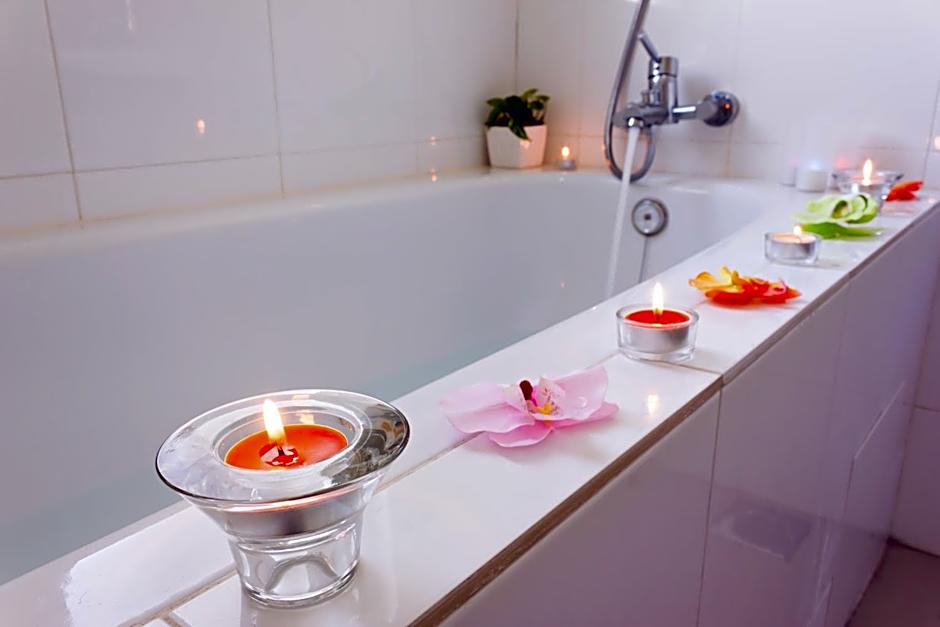 Shamrock Beach Villas Batu Ferringhi Penang