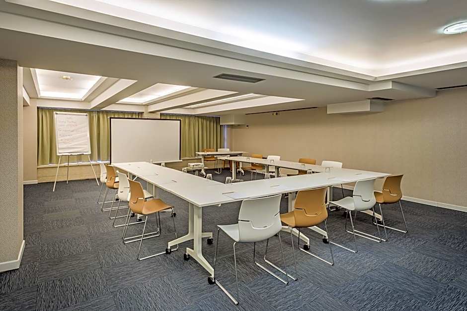 Airotel Stratos Vassilikos Hotel