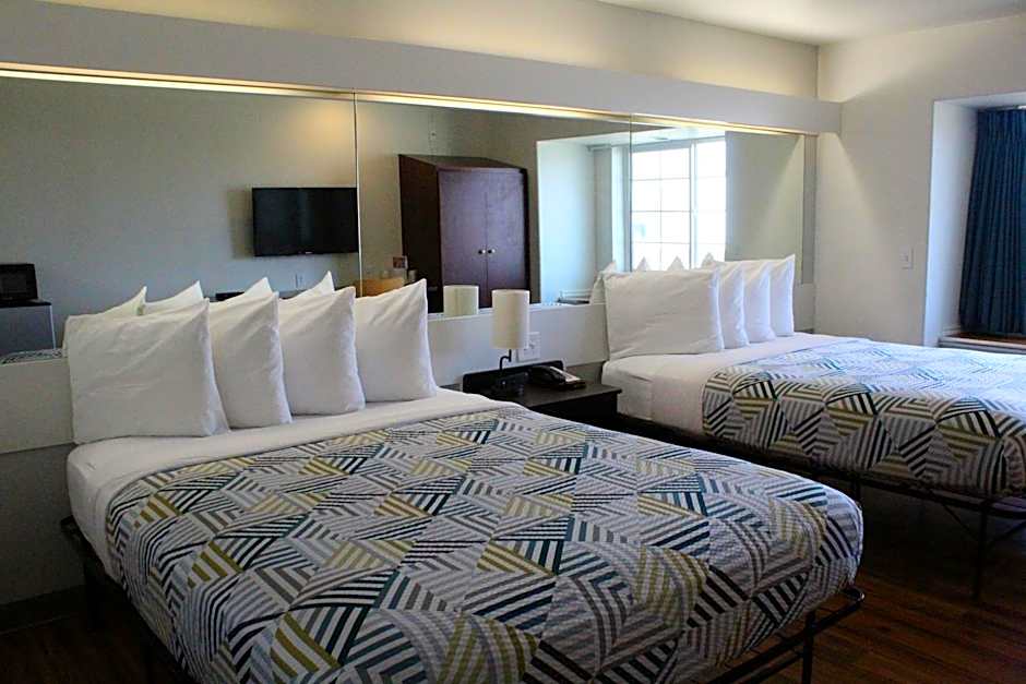 Motel 6-Idaho Falls, ID - Snake River