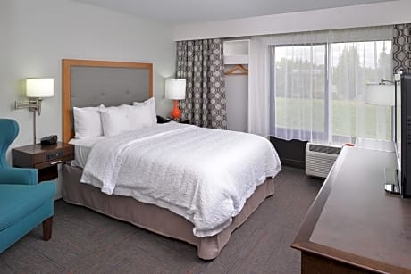 Hampton Inn Portland East
