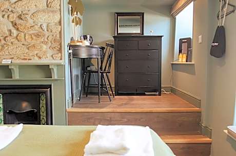 Standard Double - Dog Friendly