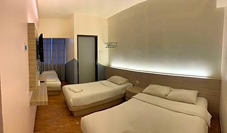 Family Room for 6