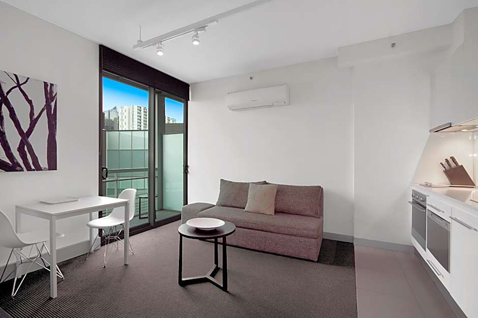 City Harbour Apartments