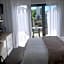 Sunkist B & B