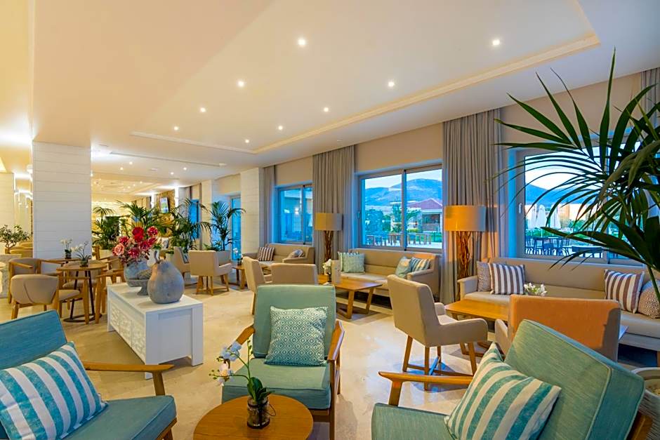 King Maron Beach Hotel & Spa