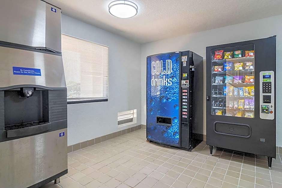Quality Inn McDonough Atlanta South