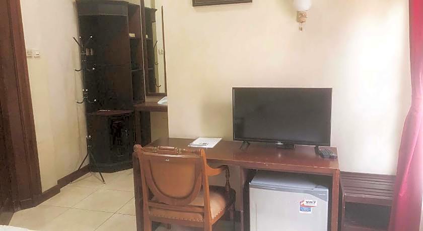 Ndalem Maharani Guest House