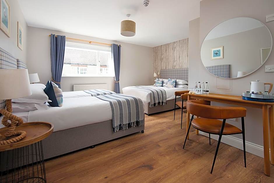 Beach House Hotel
