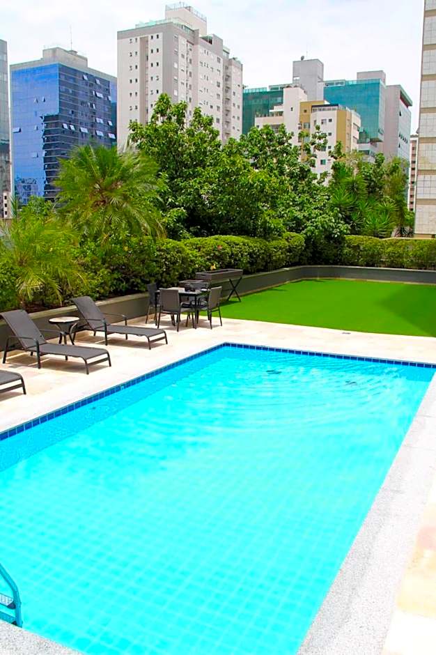 Max Savassi Apart Service