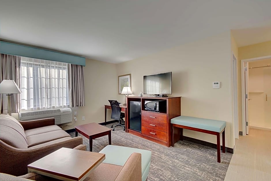 Best Western Hampshire Inn & Suites