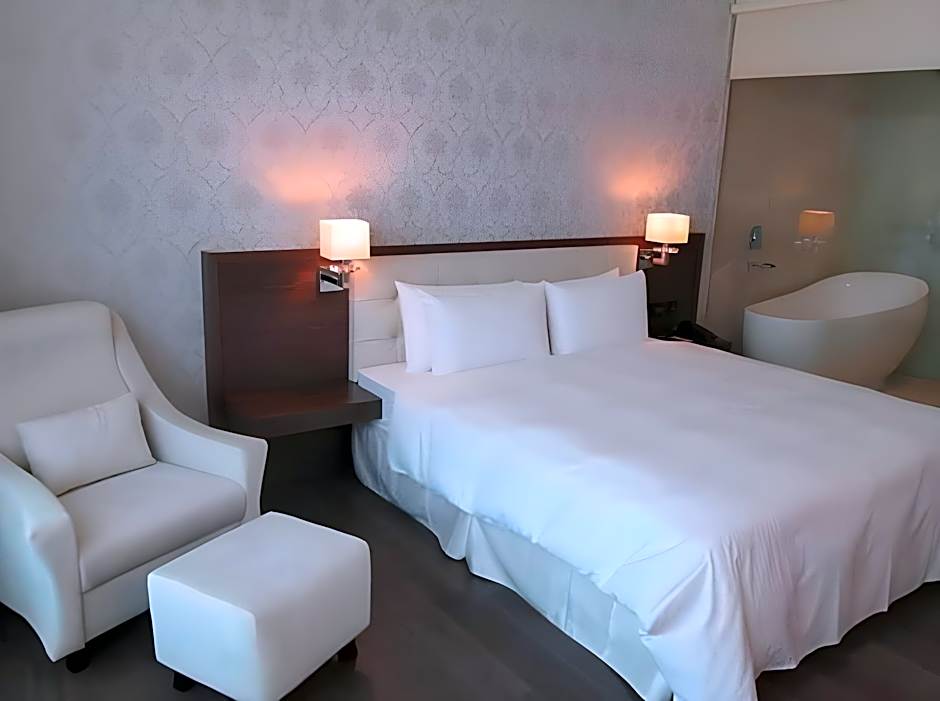 Yuh Tong Hotel