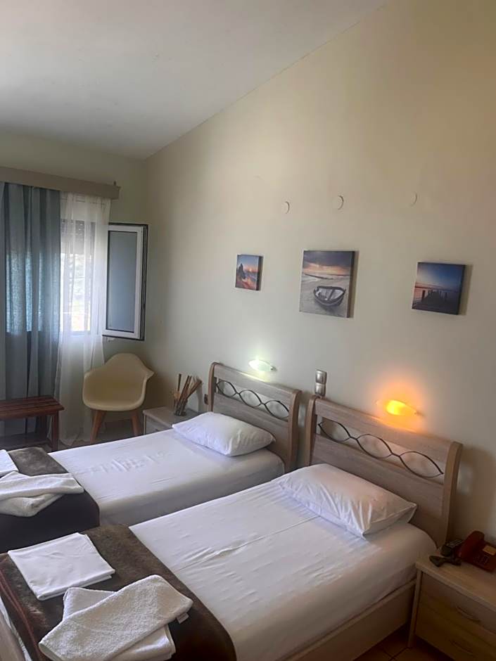 Isidora Hotel