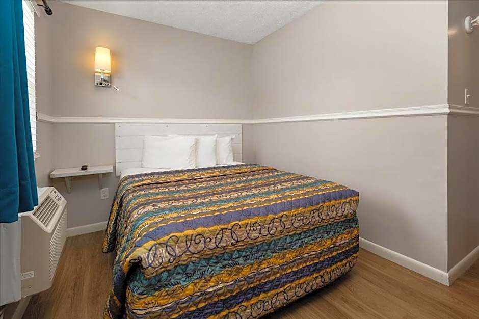 Beach Bum West-O Motel