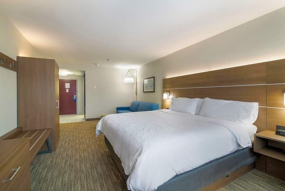 Holiday Inn Express - Plymouth by IHG