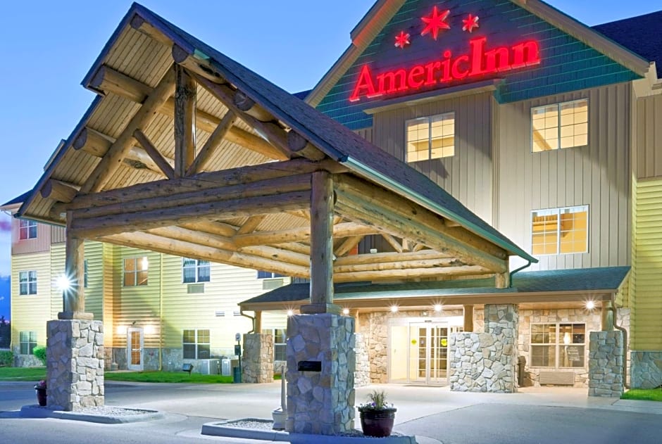 AmericInn by Wyndham Fargo South