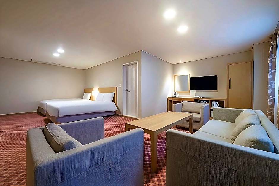 Towerhill Hotel