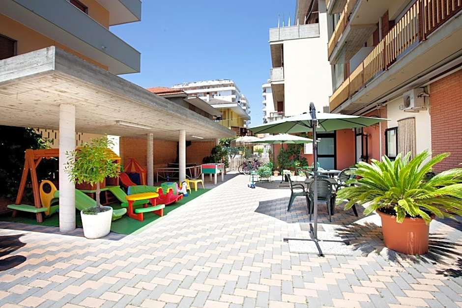 Hotel Nel Pineto