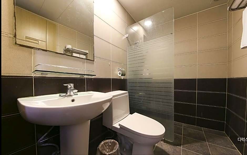Hotel Navis