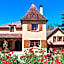 Les Cèdres du Linard, Chambres d'Hôtes B&B Near Lascaux, Montignac, Sarlat-la-Canéda, Dordogne