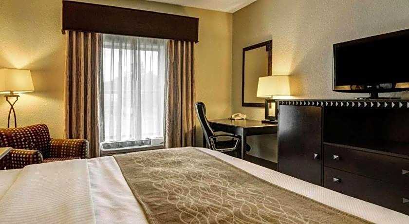 Comfort Inn & Suites Hot Springs Midtown