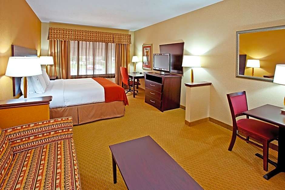 Holiday Inn Express Hotel & Suites Franklin By IHG