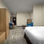 Holiday Inn Express & Suites Knoxville-Clinton By IHG