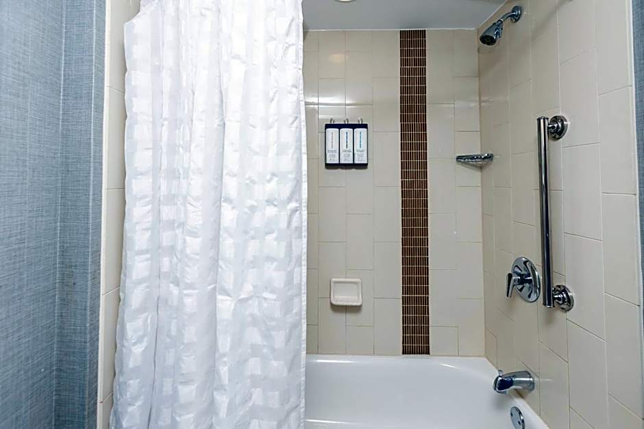 Hyatt Place Charlotte Arrowood