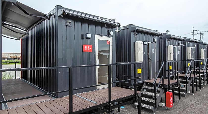 HOTEL R9 The Yard Uki