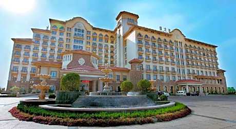 Haiyang Shenglong Jianguo Hotel