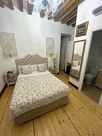 Interior Single Room