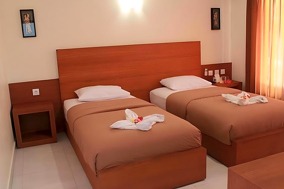Gora Beach Inn