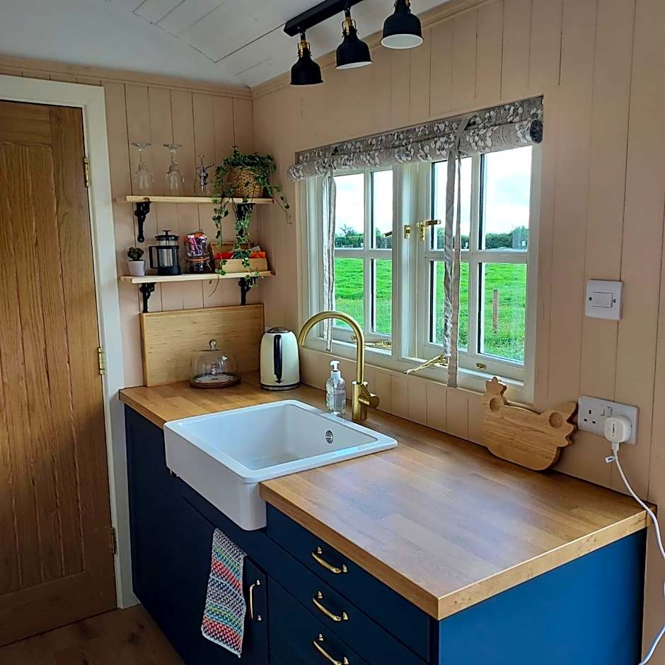 Abbeyview House B&B and Glamping