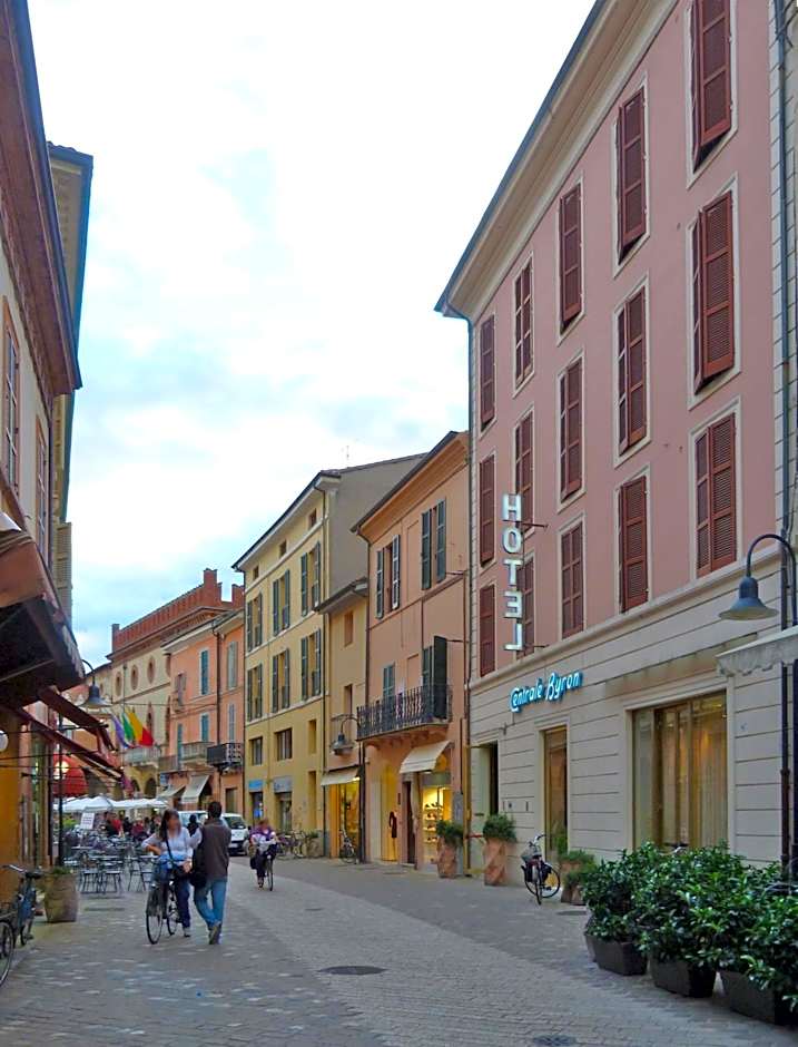 Hotel Centrale Byron