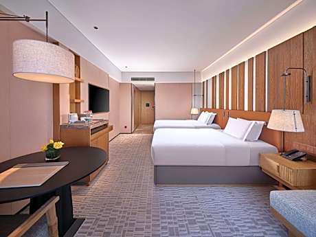 Deluxe Twin Room with Balcony