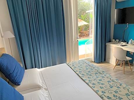 King Room with Pool View