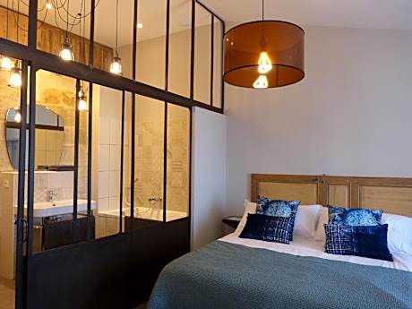 Superior Suite B