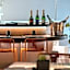 Sun Rocks Boutique Hotel - Caldera View Suites & Sunset Dining Experience