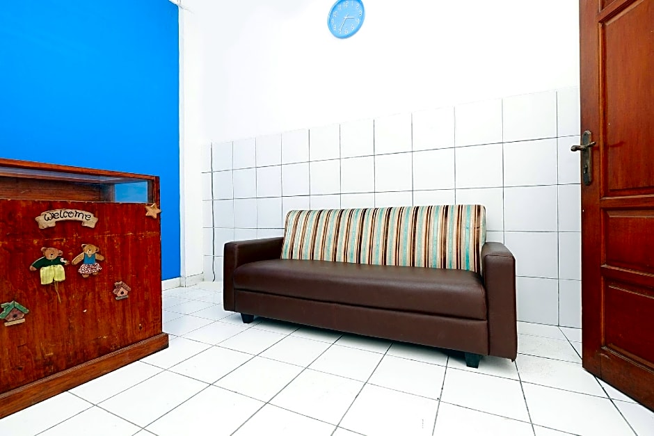 OYO Life 1942 Asia Residence Syariah