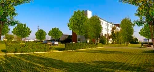 Russott Hotel