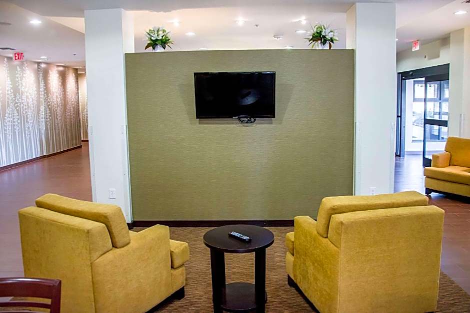 Sleep Inn & Suites Center