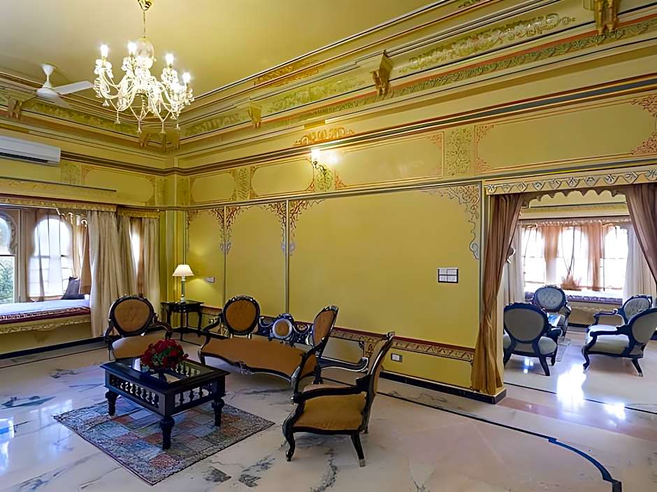 Hotel Chunda Palace