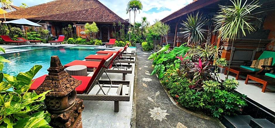 Puri Gopa Hotel