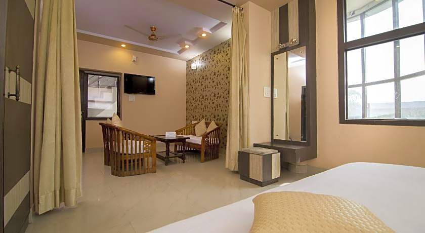 Hotel Ganpati Palace