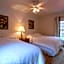 Moore House Inn & Cabins