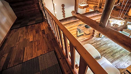 Log House Building Japanese Style Loft Room with 12 Tatami and 10 Tatami
