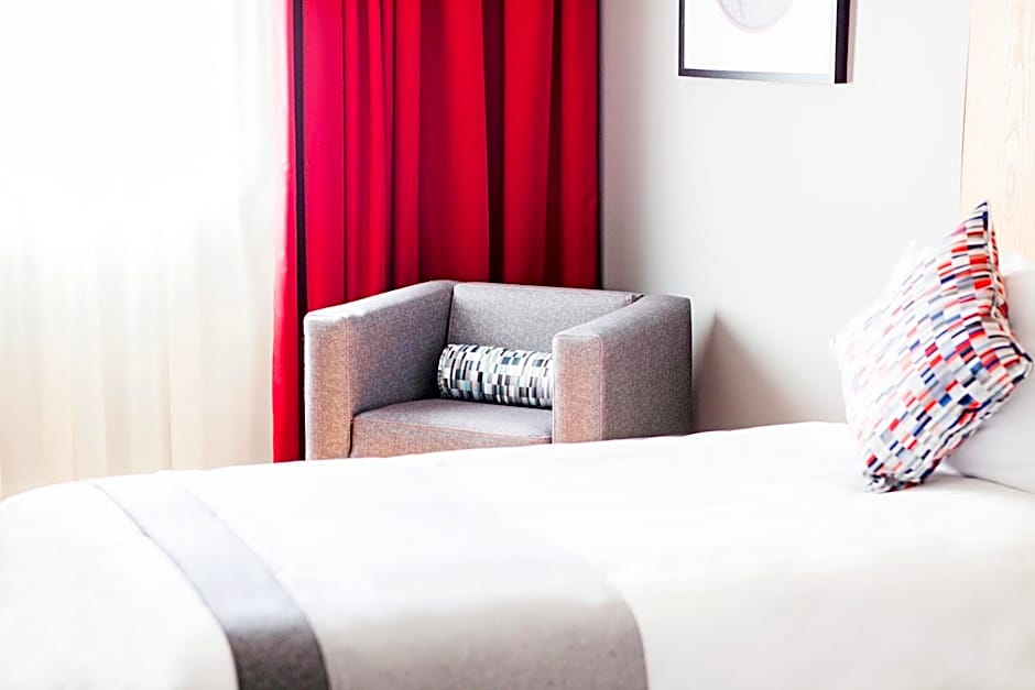 Photo 1 of 4 of Standard 3 Single Beds